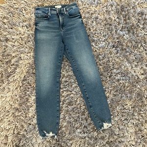 Good American | Good Legs Crop Chewed Hem | Blue789